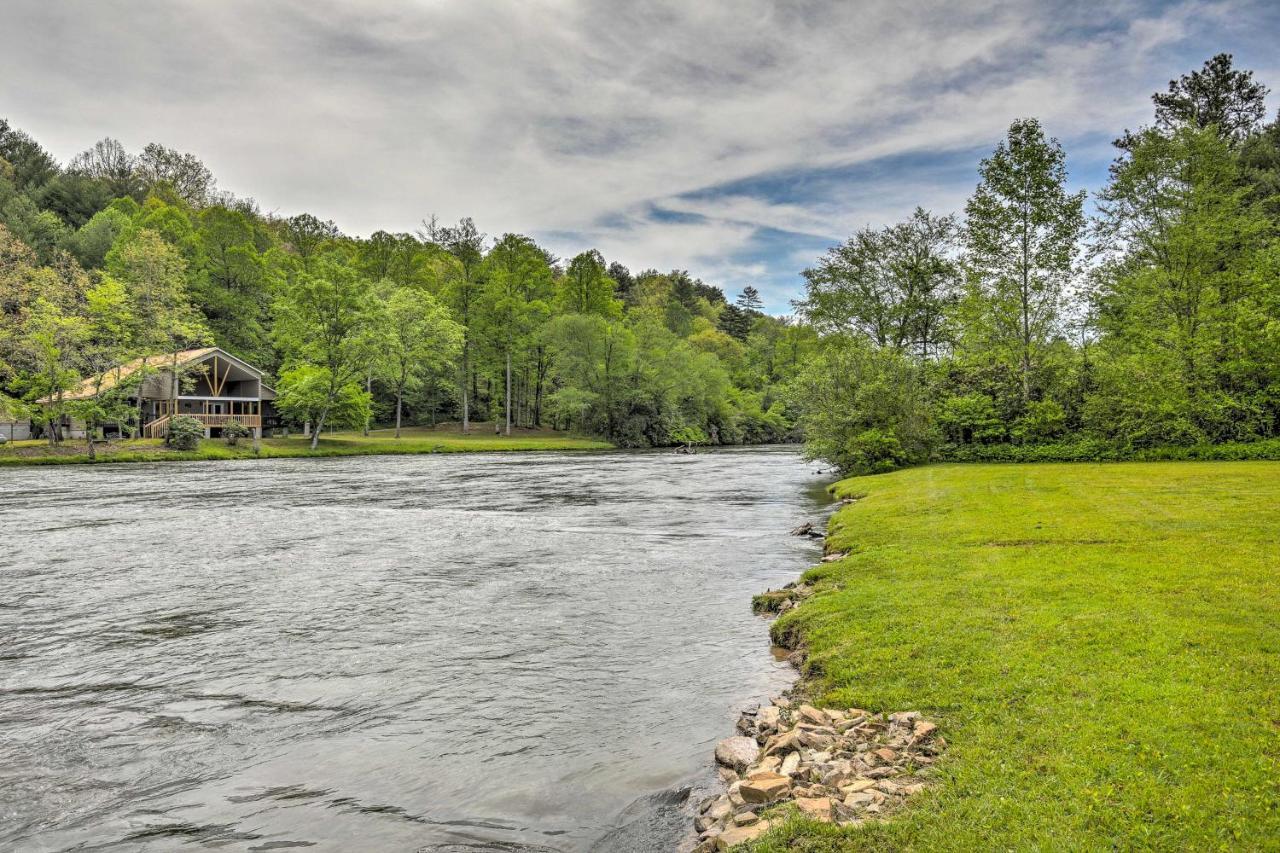 Вілла Cozy Riverfront Cabin With Fire Pit Fish And Explore! Мерфі Екстер'єр фото